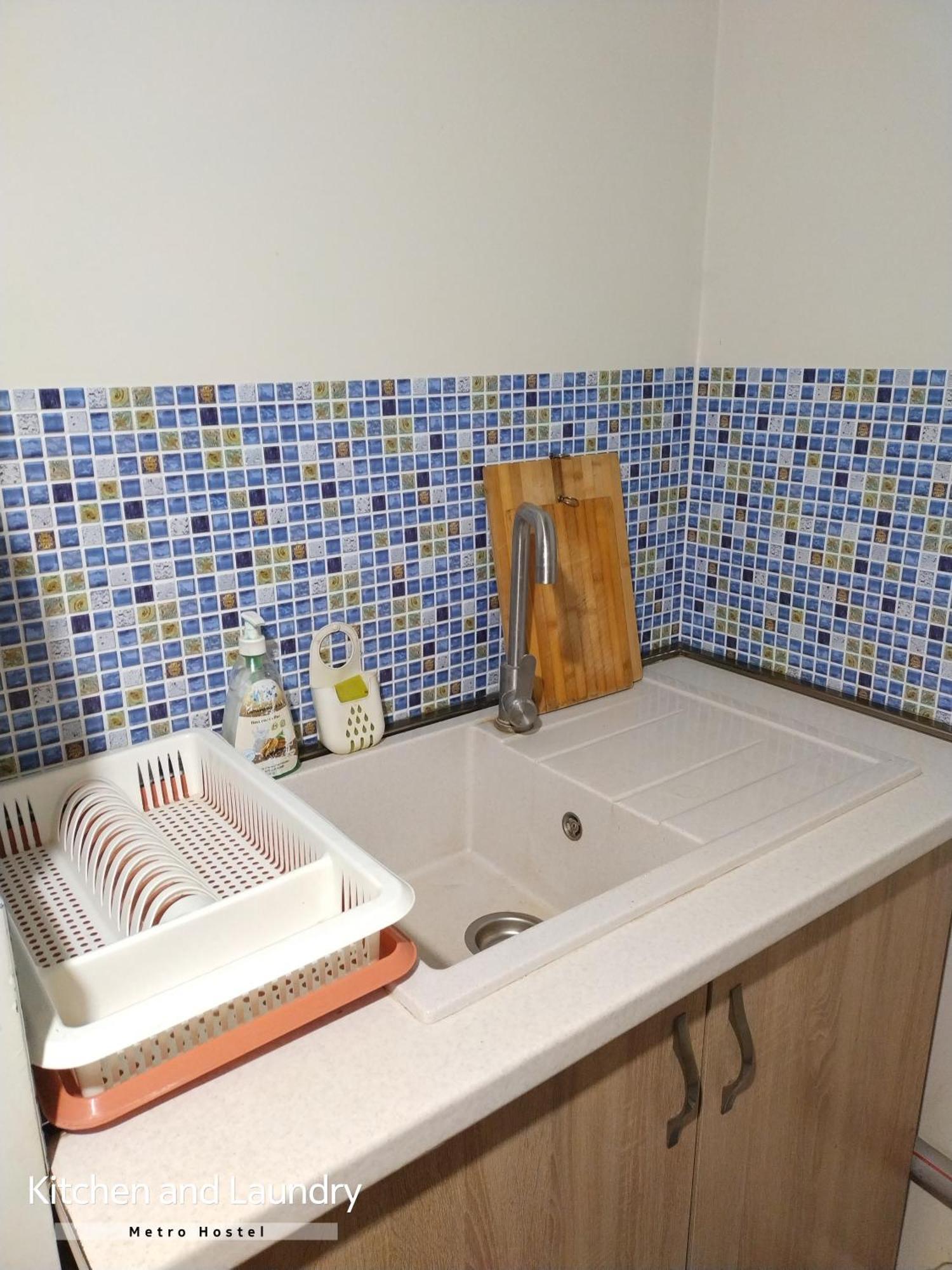 Metro Hostel Ереван Экстерьер фото