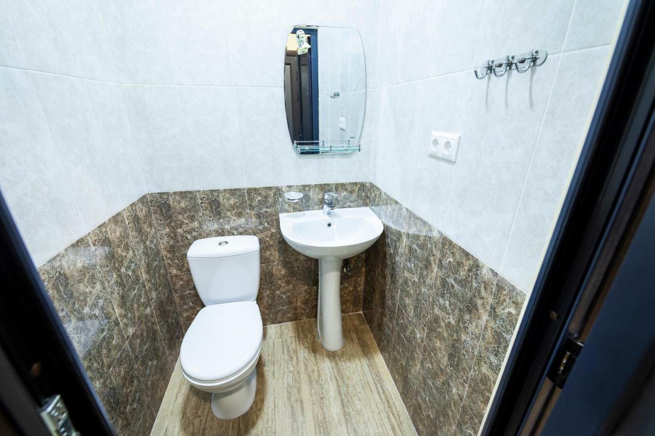 Metro Hostel Ереван Экстерьер фото